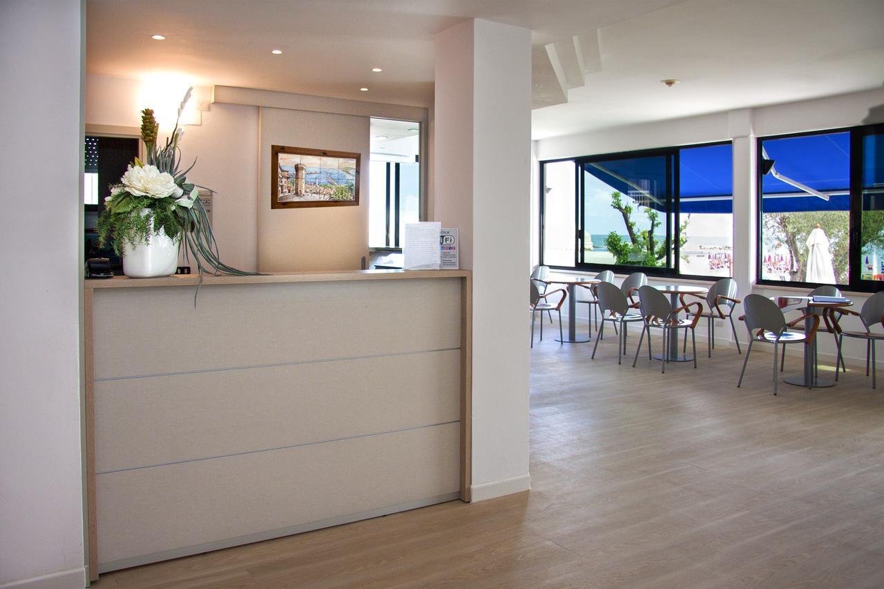 Residence Sunrise Сан-Бенедетто-дель-Тронто Екстер'єр фото
